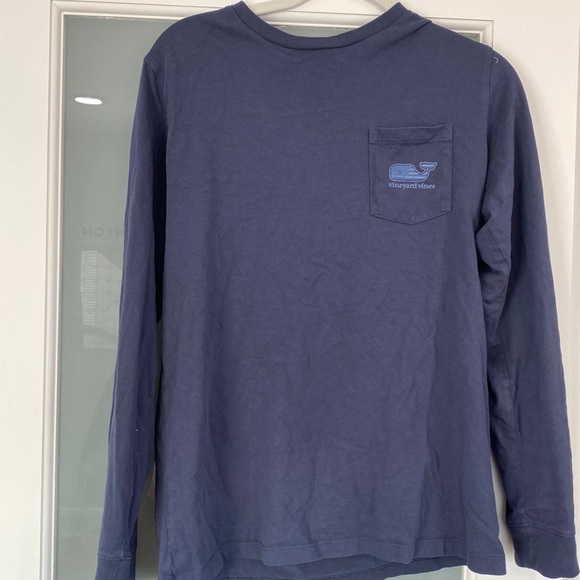 Vineyard vines long sleeve American flag whale print - Picture 3 of 4